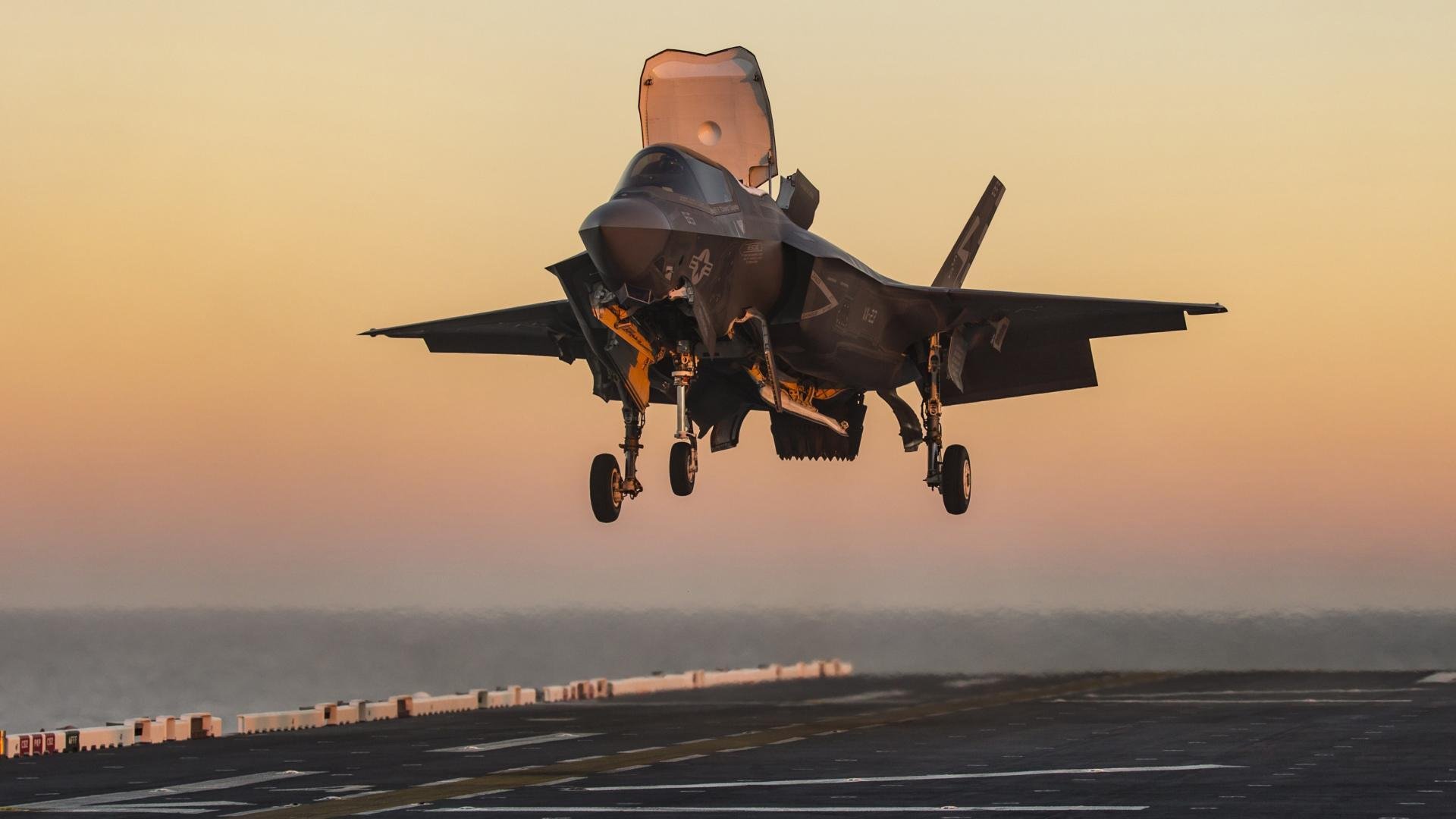 爱游戏 电竞-【录像回放】如何帮助裁判做出准确判决，如何向裁判示意